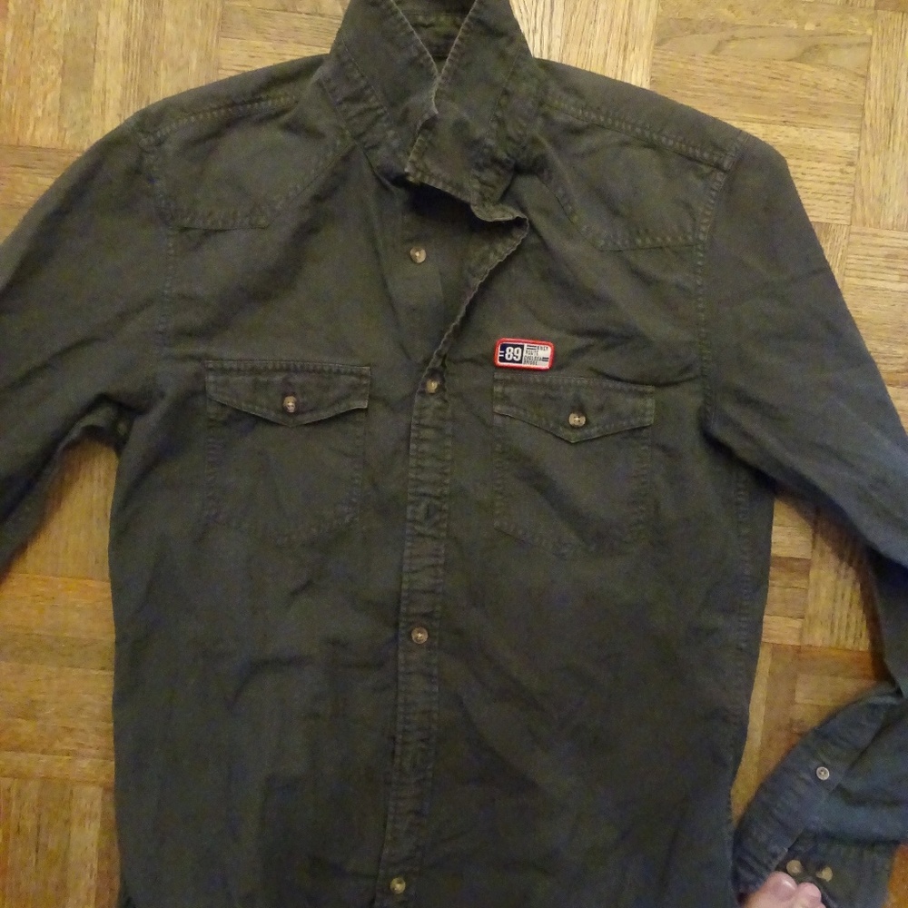 PETER ENGLAND SERIES RED SHIRT